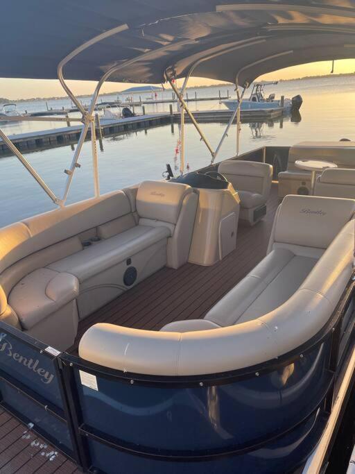 Lakefront Duplex With Pontoon Boat 3 Bed House 마운트도라 외부 사진